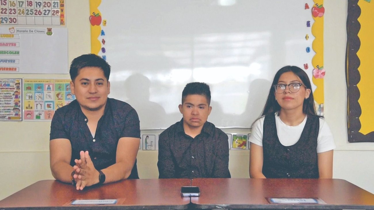 Whats_App_Image_2025_10_10_at_1_33_27_AM_c0b91fb31d