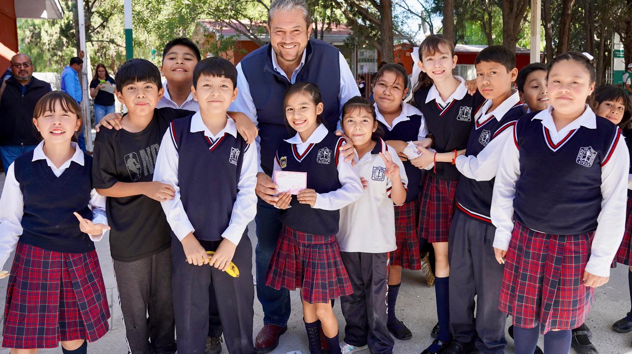 Benefician escuelas con el programa “En Tu Escuela Tú Eliges”