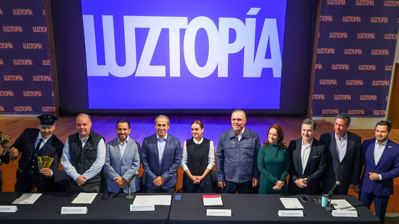 Regresa Luztopía a Fundidora con 'Expreso Polo Norte'