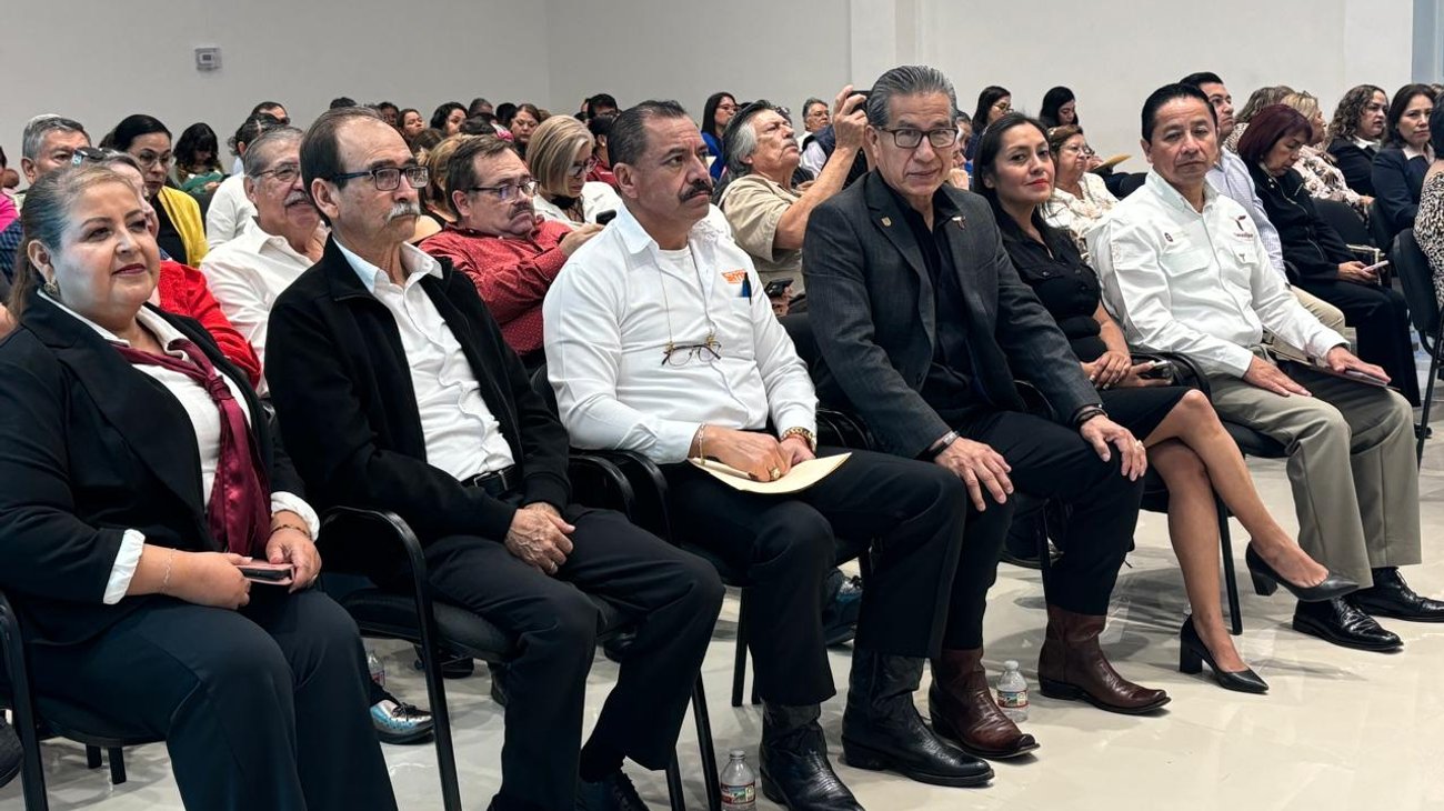 Implementan programa para atender rezago educativo en escritura