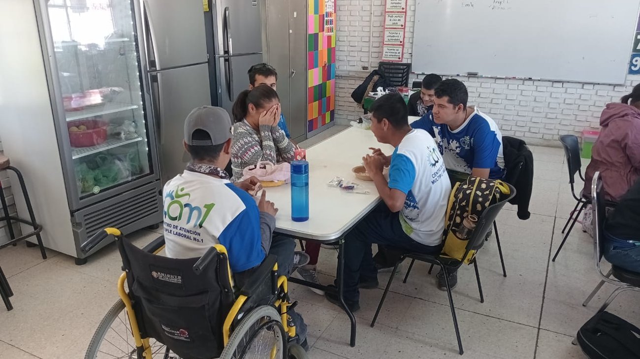 Alumnos del CAM Laboral 1 demuestran que no tienen límites