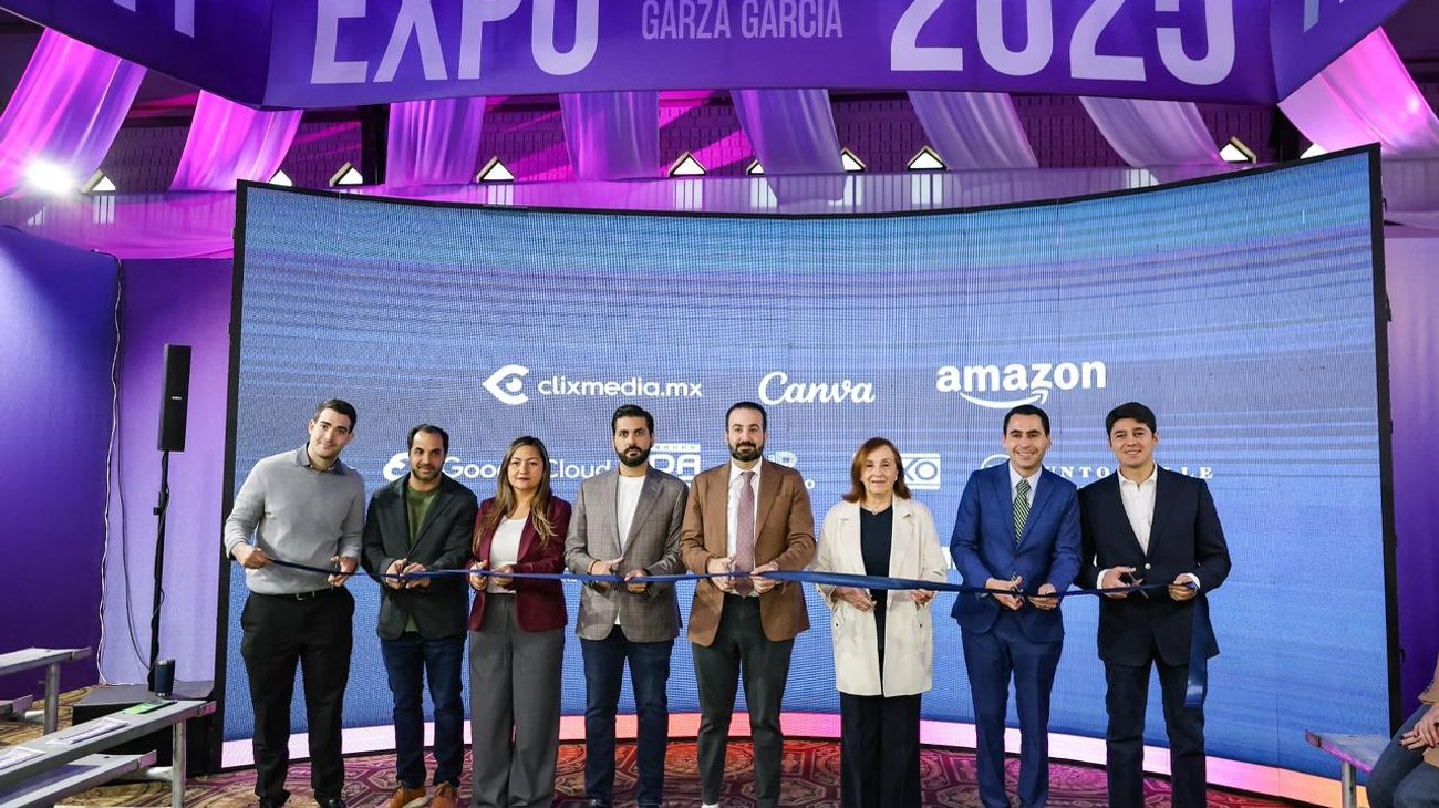 Impulsa San Pedro con expo a jóvenes emprendedores