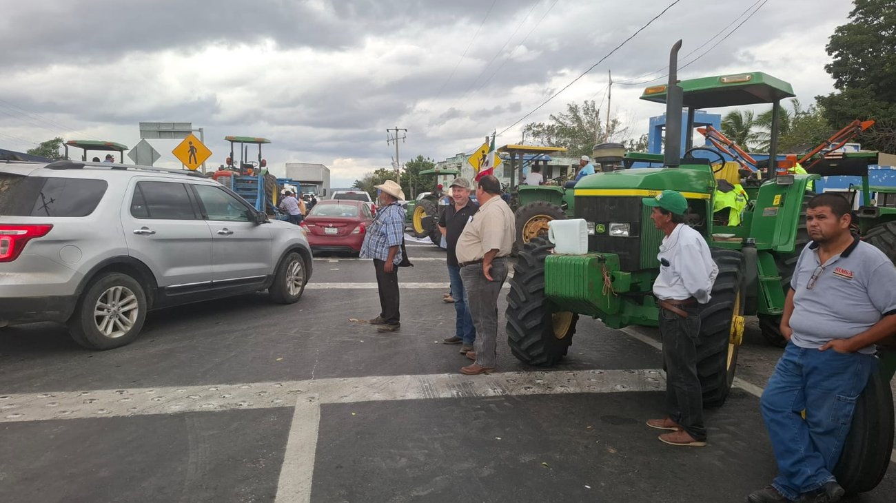 Whats_App_Image_2025_11_27_at_4_42_21_PM_7f1b7a38bf