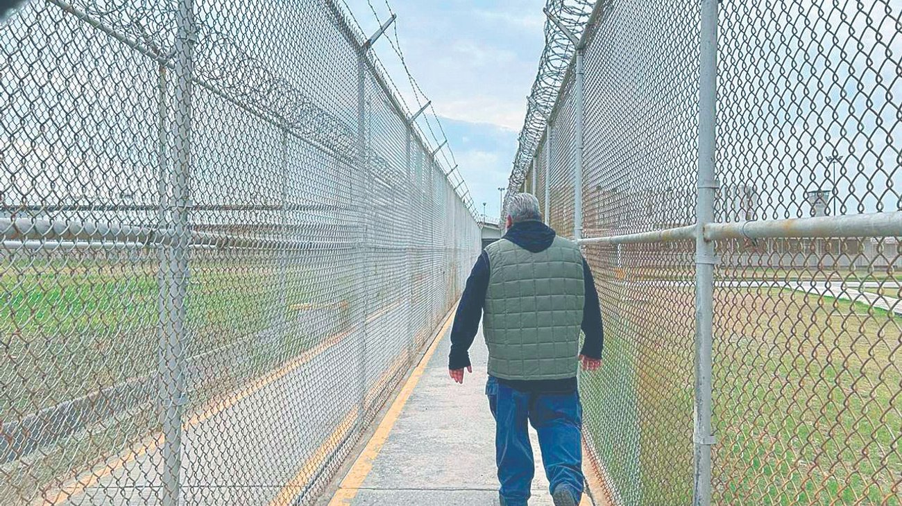 Whats_App_Image_2025_12_11_at_1_33_59_AM_d4bd2490e0