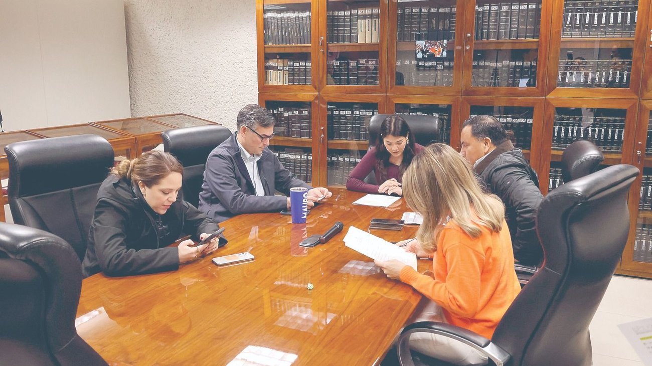 Whats_App_Image_2025_12_17_at_1_57_21_AM_1_a4a9eb846f