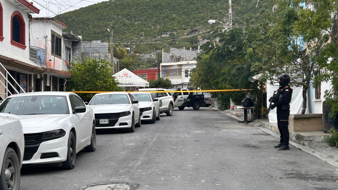 Cateo en colonia Fomerrey 35 deja una mujer detenida