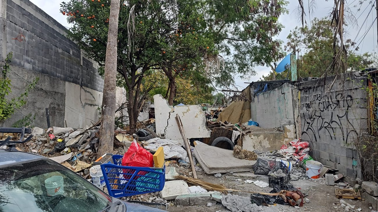 Denuncian foco de insalubridad e inseguridad en Jardín Español