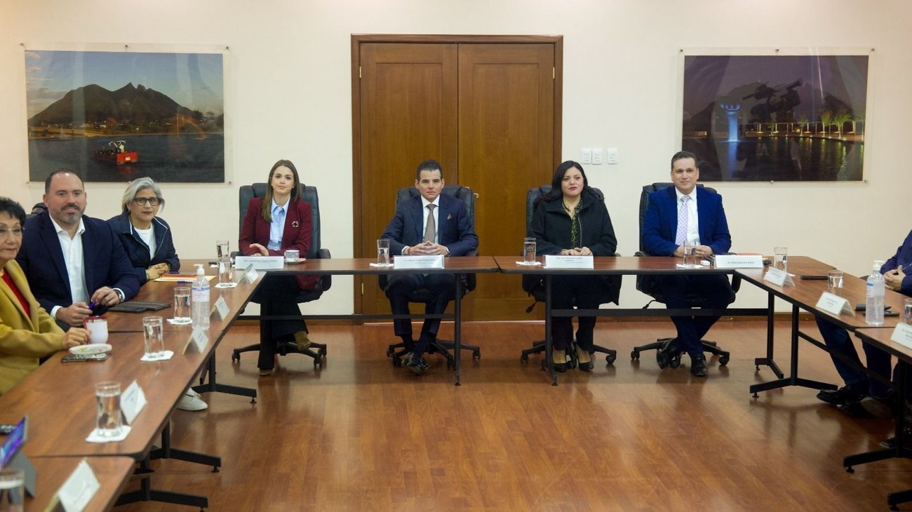 Llama Miguel Flores a 'cerrar filas' por el Presupuesto 2026