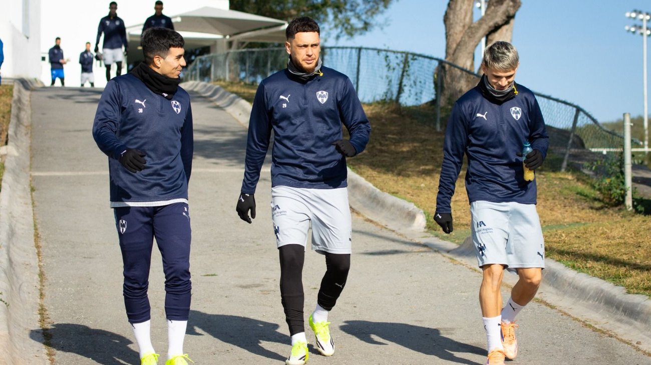 Whats_App_Image_2026_01_30_at_12_21_58_AM_e0ebfebe77