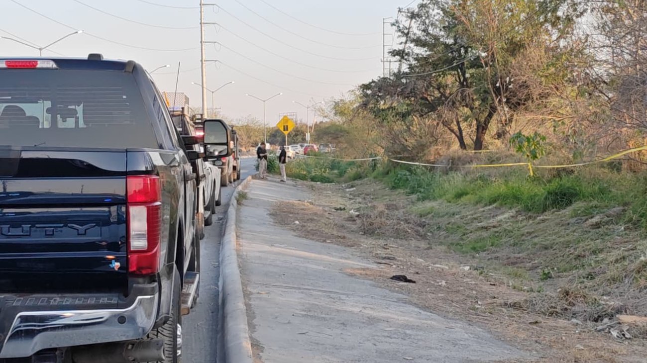 Hallan restos humanos en terreno baldío de Apodaca