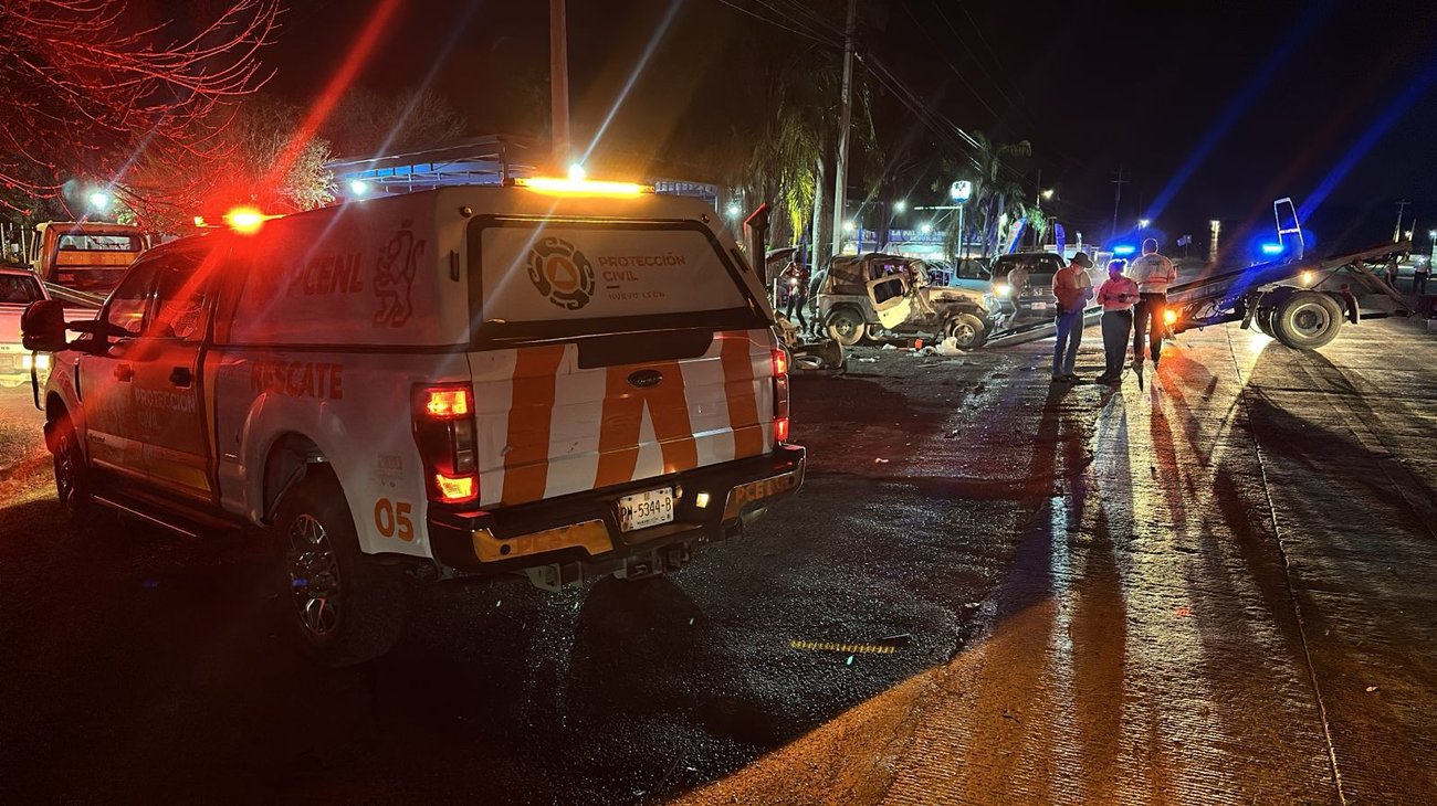 Accidente en carretera Allende–Cadereyta deja tres lesionados