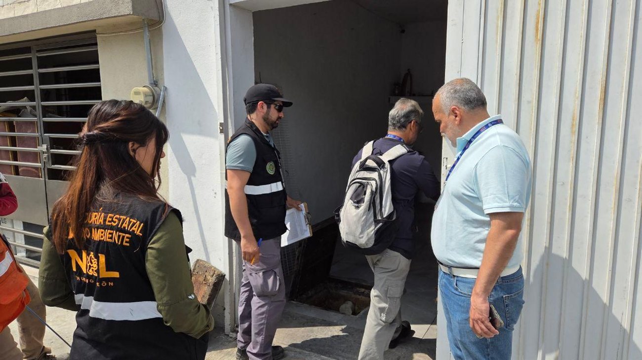 Suspenden funeraria por descargas ilegales al drenaje