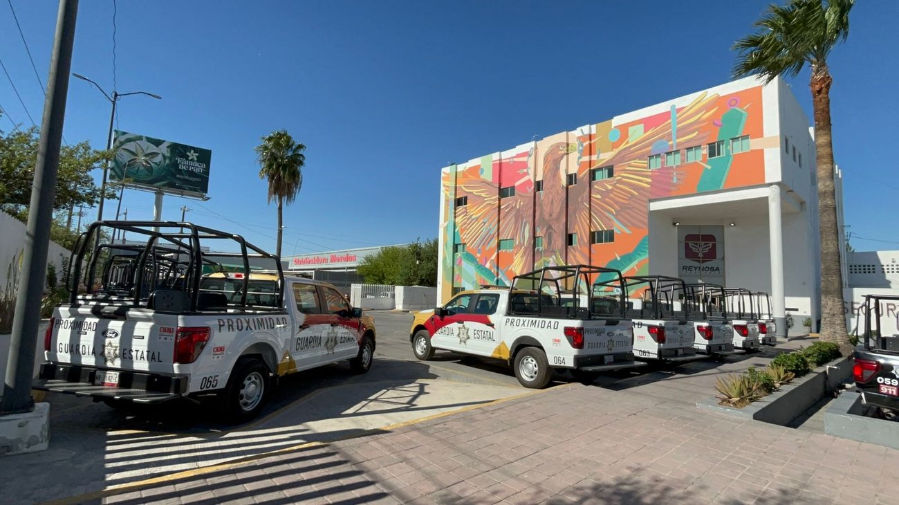 Refuerzan seguridad en Reynosa con entrega de 12 nuevas patrullas