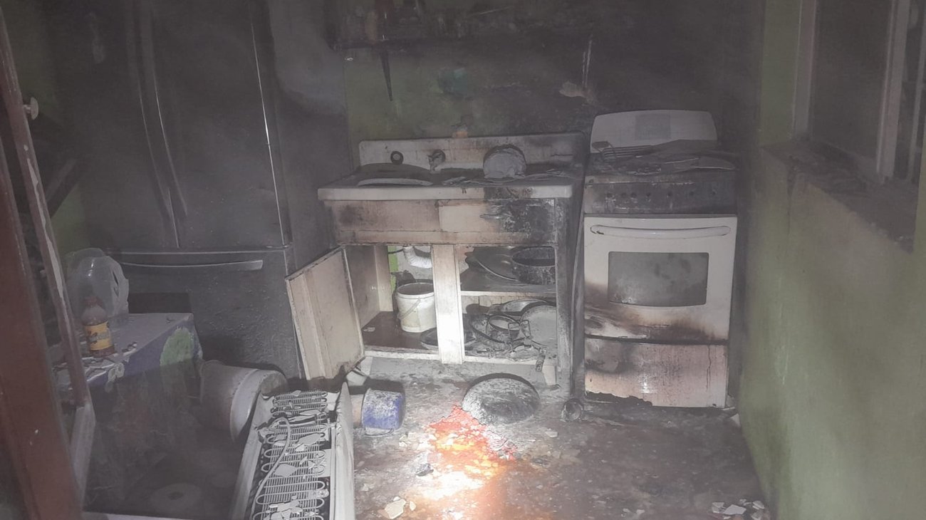 Explosión por fuga de gas deja lesionado en colonia San Antonio