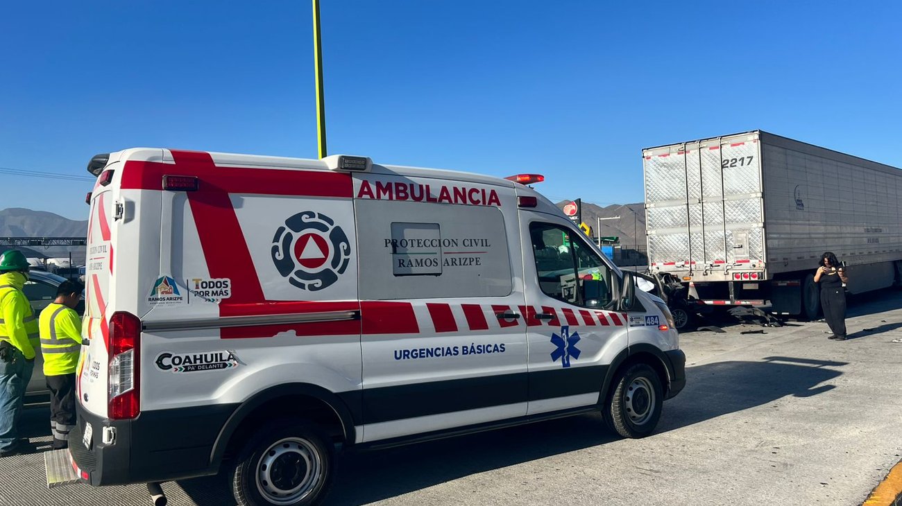 Choque en autopista Saltillo-Monterrey deja tres lesionados