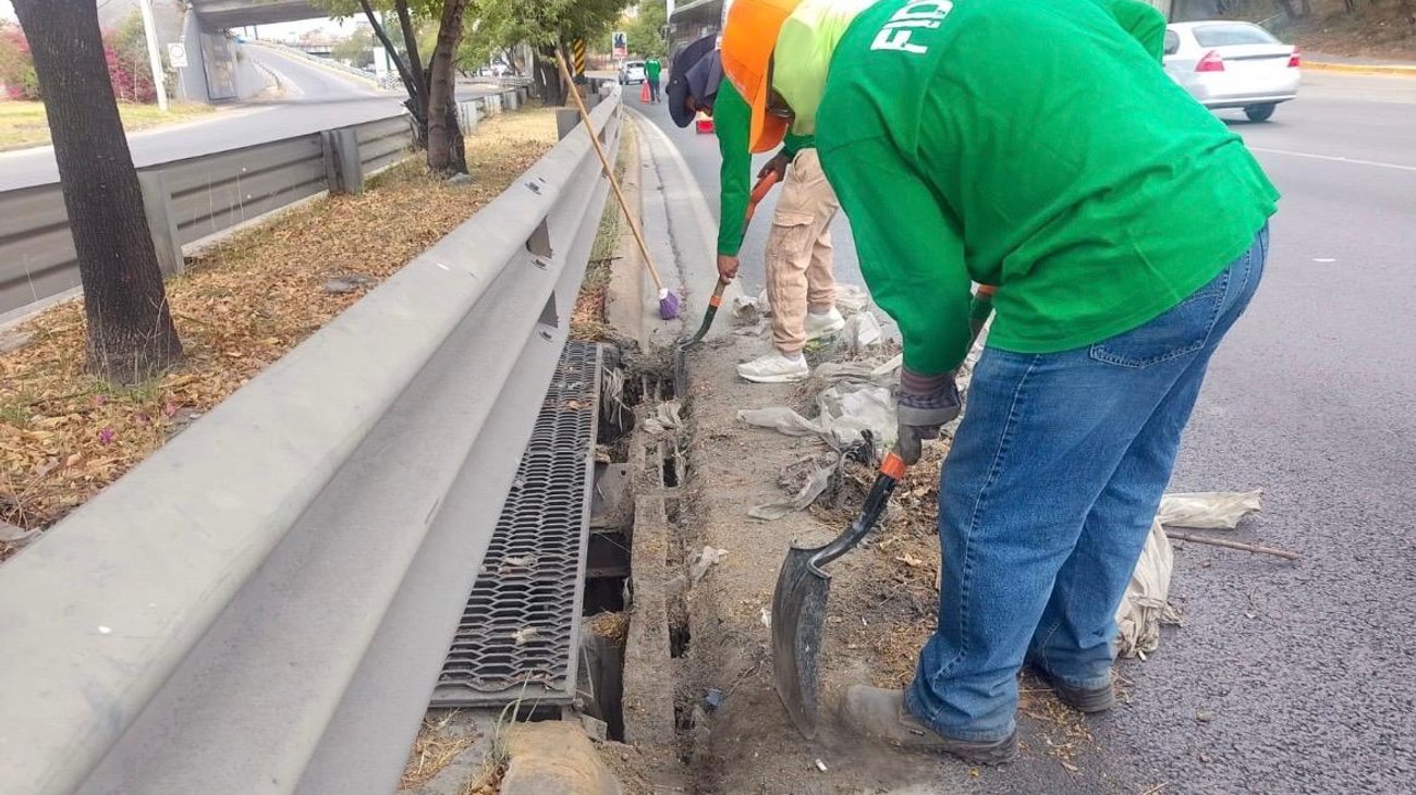 Mantiene FIDEURB labores de limpieza en la ciudad