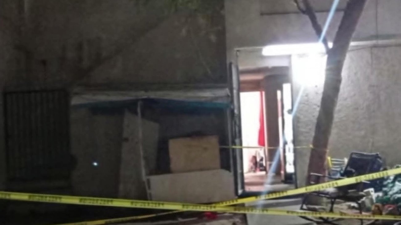 Asesinan a mujer mientras trabajaba en depósito en Juárez