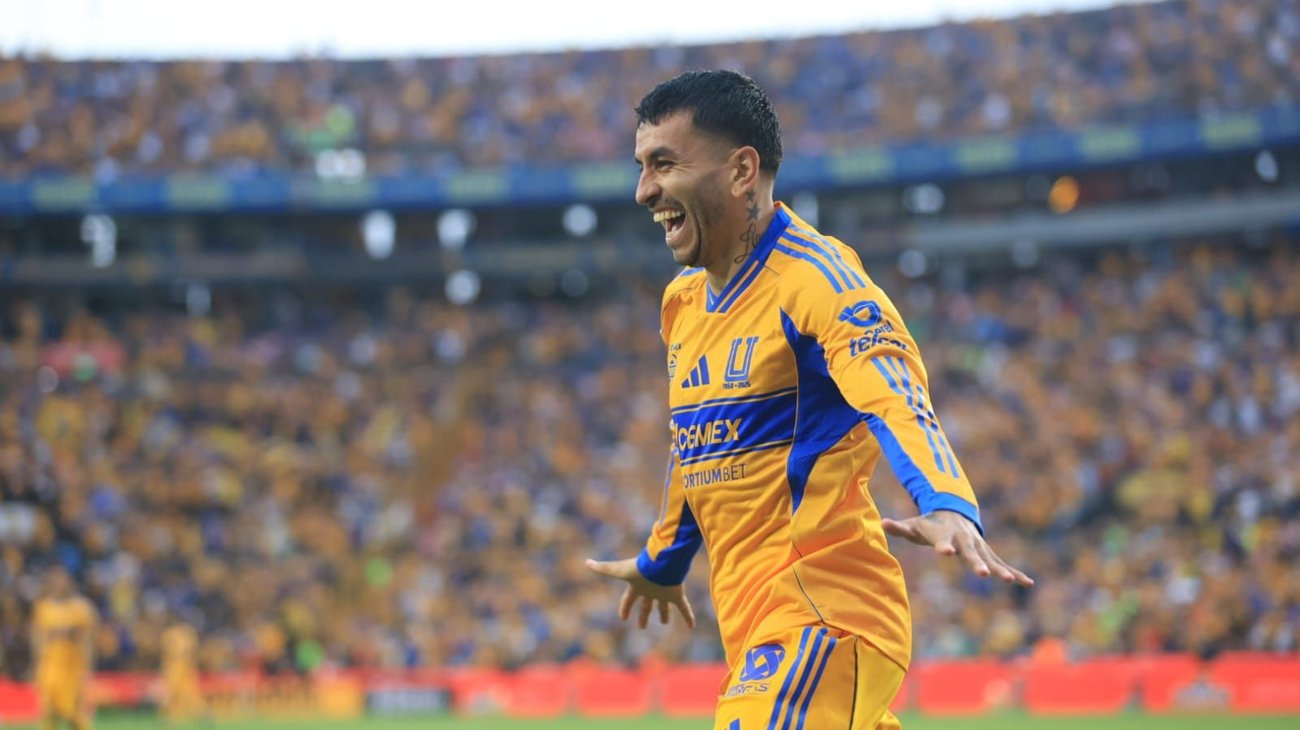 Tigres vuelve a la senda del Triunfo: vence 4-1 a Chivas