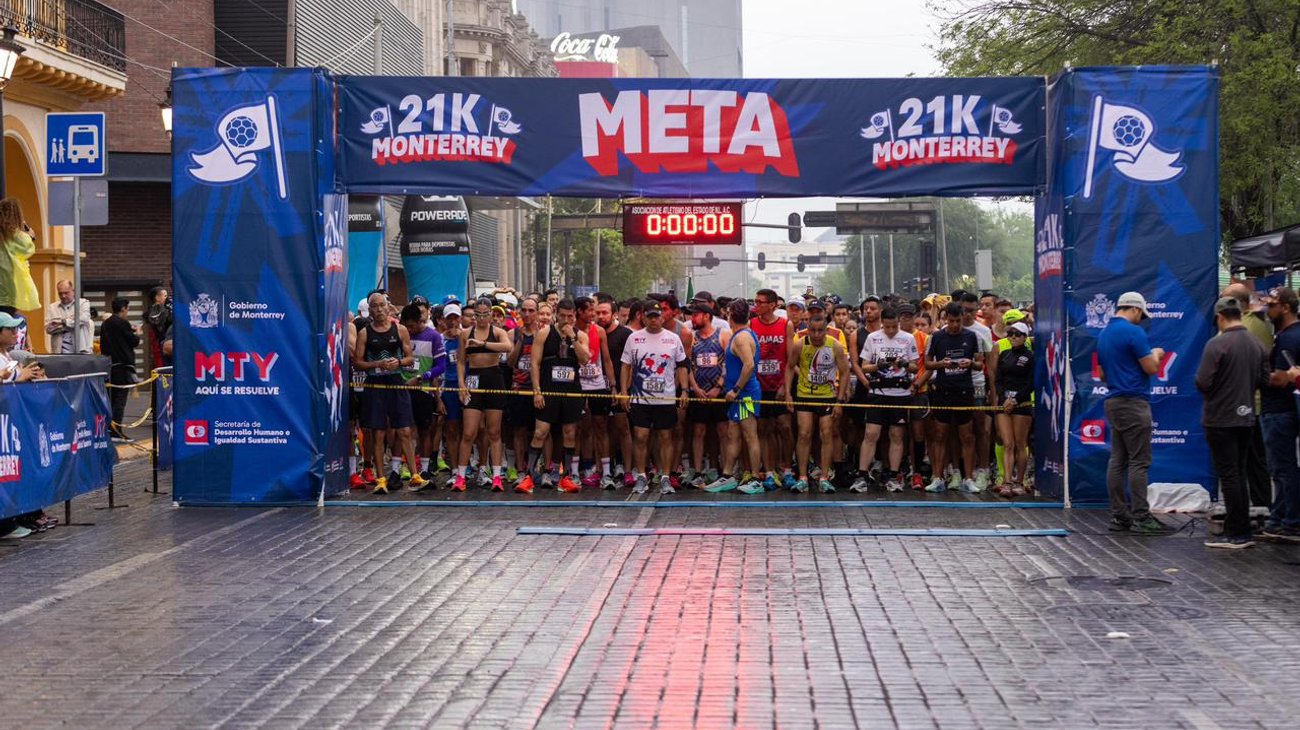 Monterrey celebra 21K mundialista con 2 mil corredores