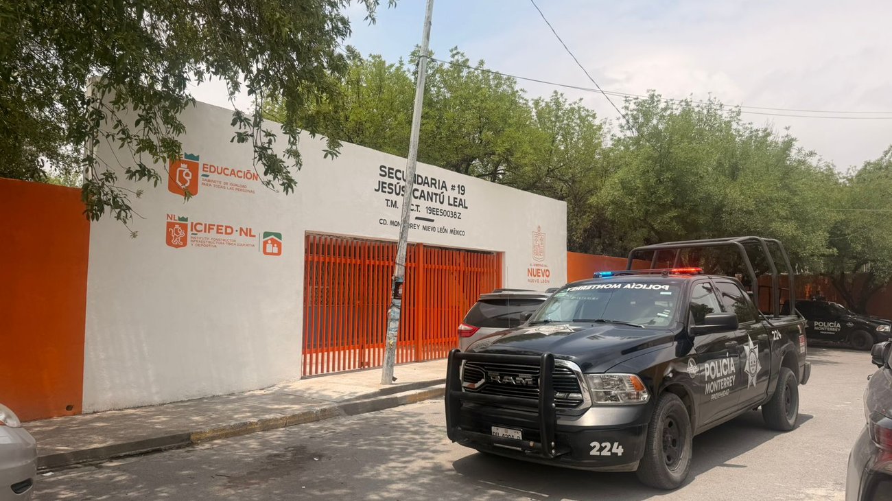 Activan protocolo de seguridad escolar por amenaza de tiroteos