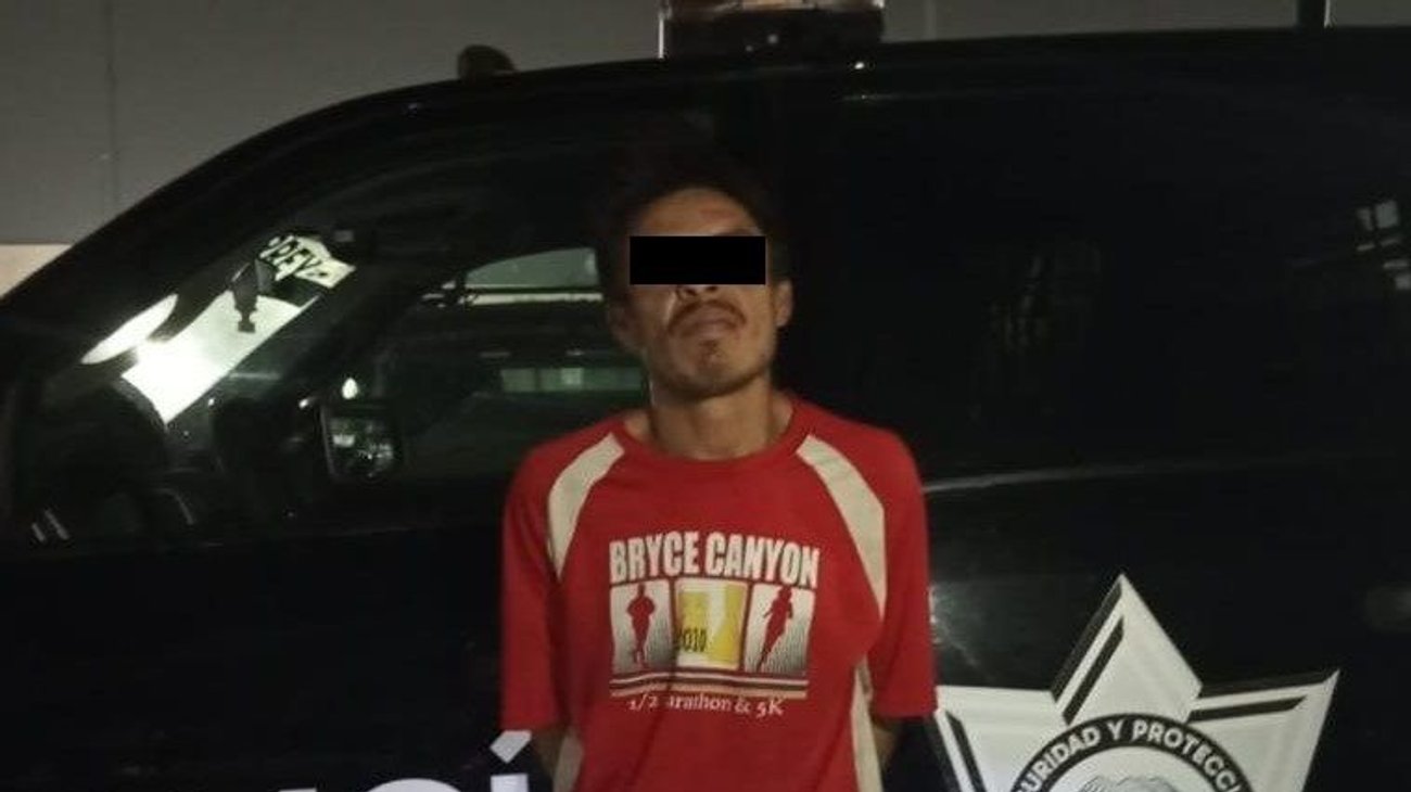 Detienen a hombre por presunto robo de whisky