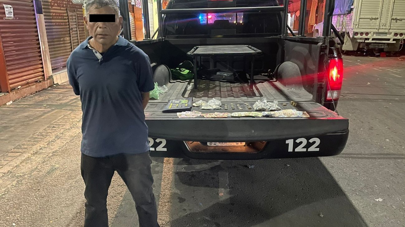 Roba negocio, intenta escapar pero lo detienen en Monterrey