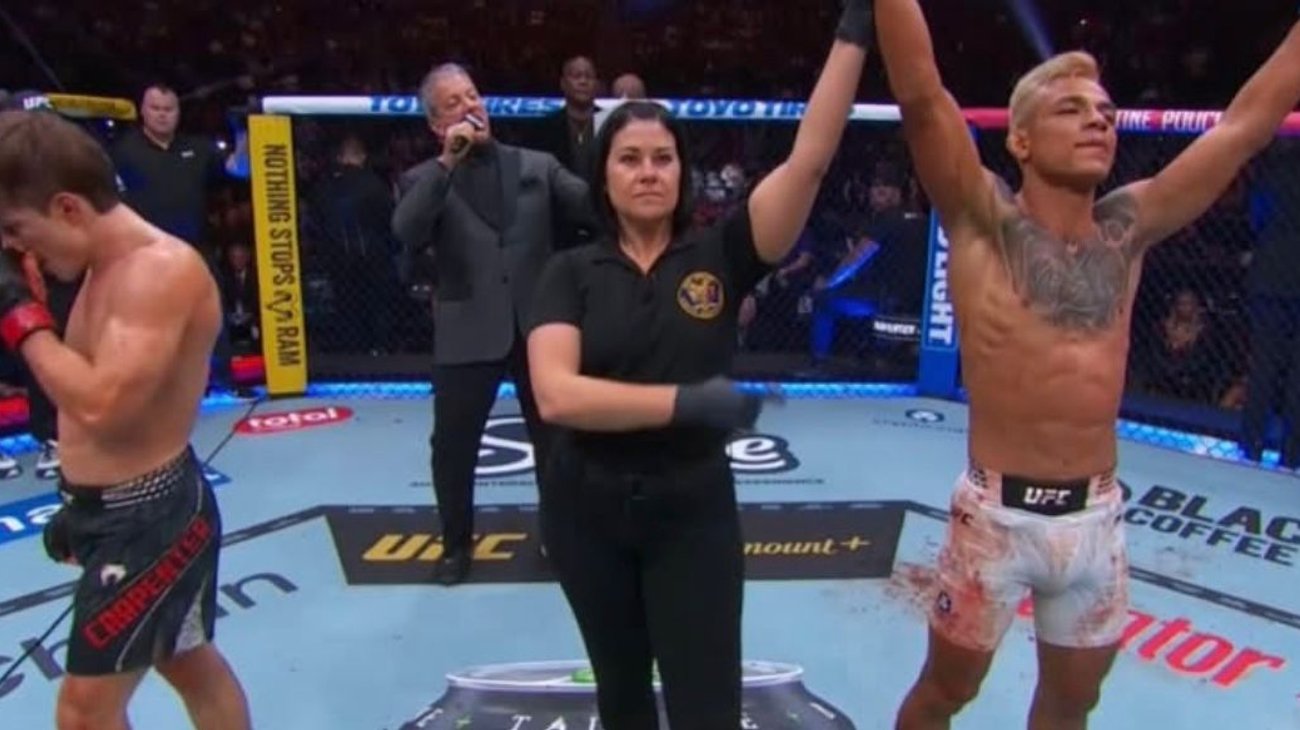 Peleador peruano José Ochoa obtiene victoria en la UFC