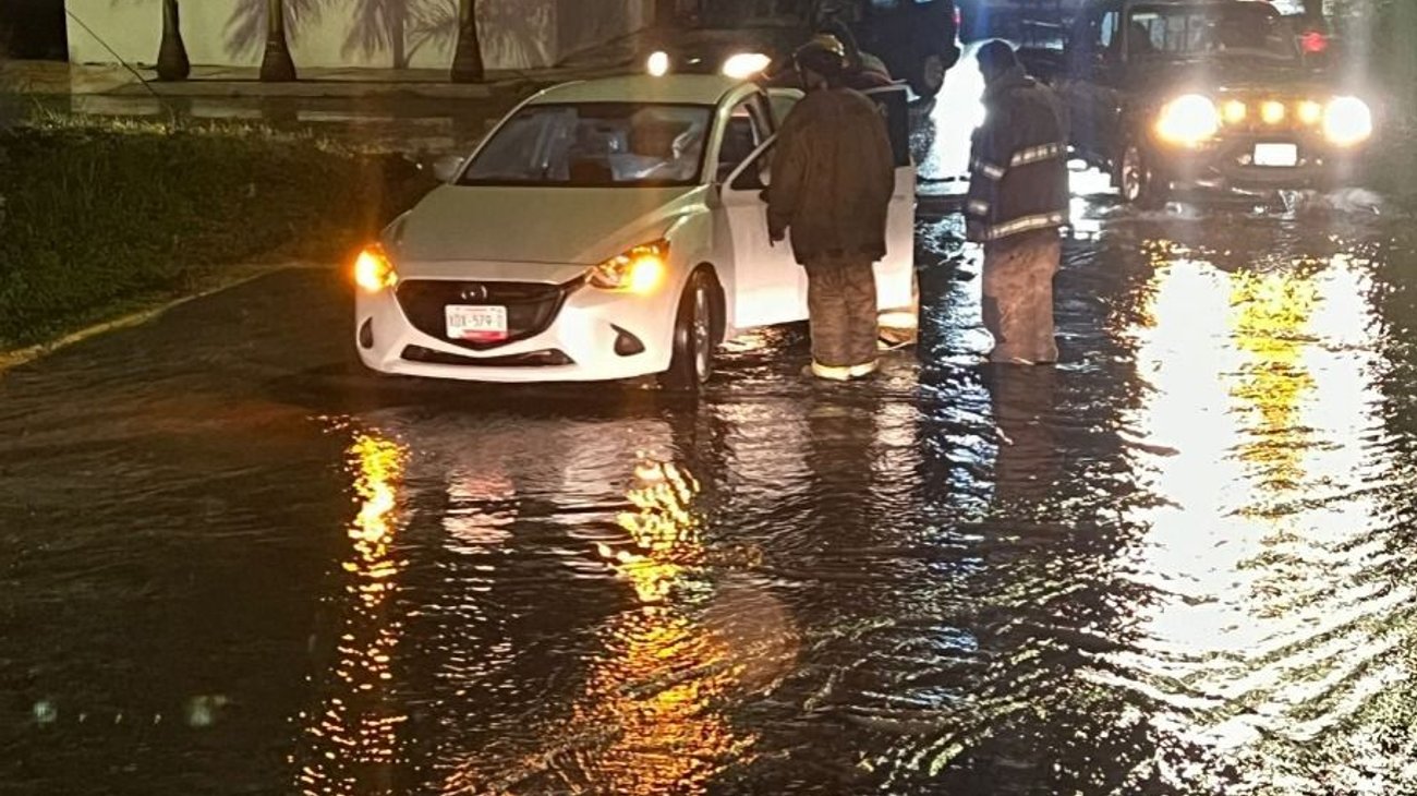 Reporta PC saldo blanco por lluvias en Victoria