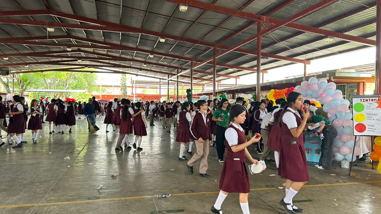 Piden escuchar a adolescentes para prevenir problemas mentales