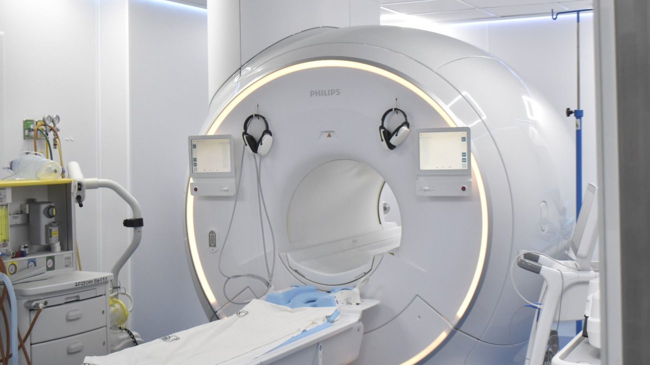 Estrena IMSS NL resonador en UMAE 25; duplicará estudios 