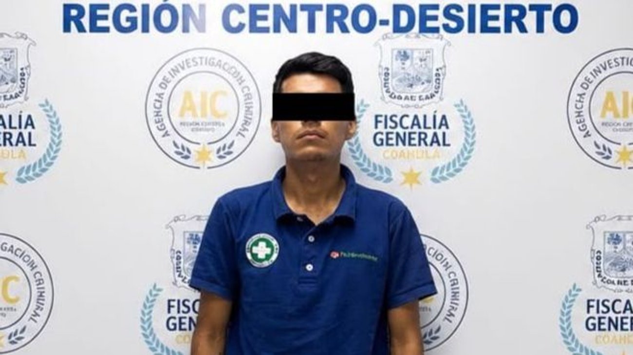 Acusan a paramédico de fingir abandono de su propia hija
