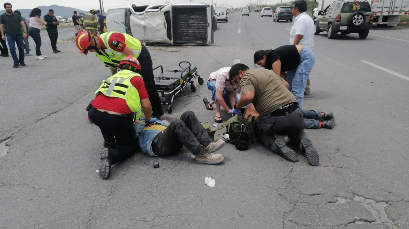 Trabajador de Veracruz fallece en accidente vial en Ramos Arizpe