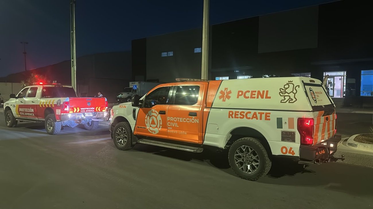 Controlan incendio por cortocircuito en empresa de Apodaca