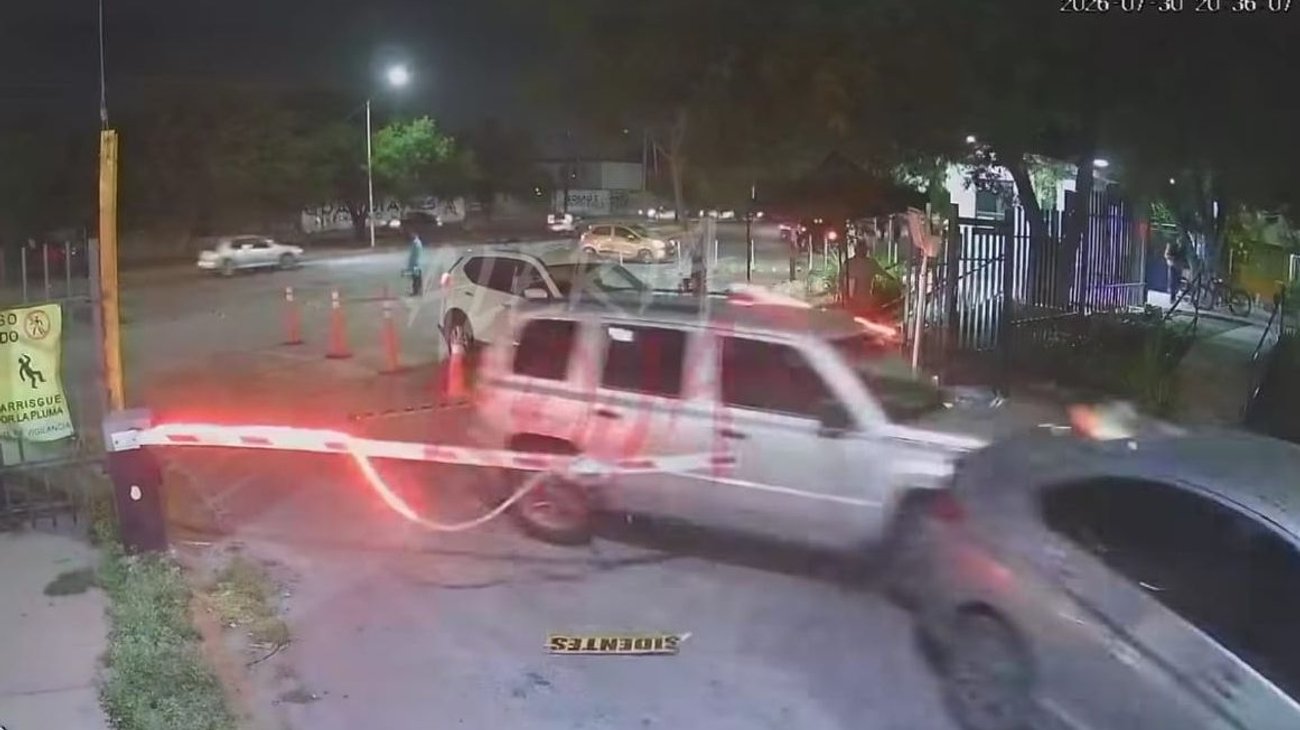 Hombre atropella a su suegra y cuñado en Escobedo tras discusión