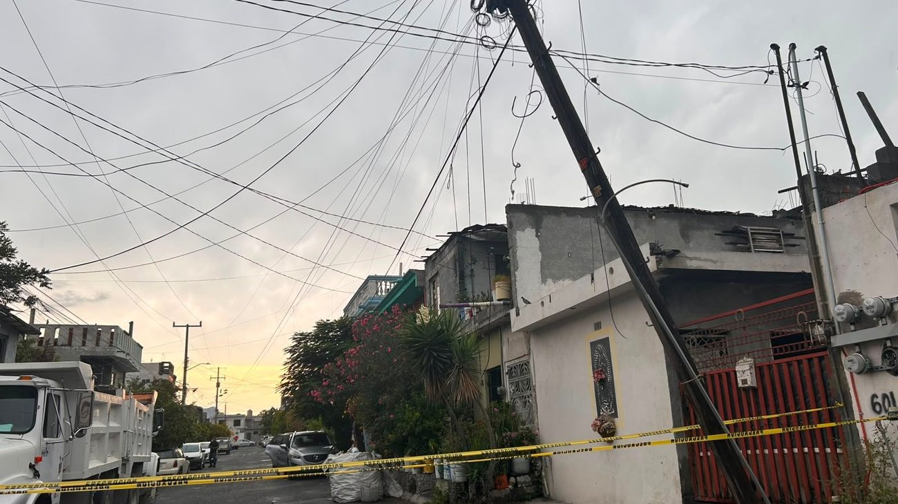 Lluvia arrastra mercadito en colonia San Gilberto
