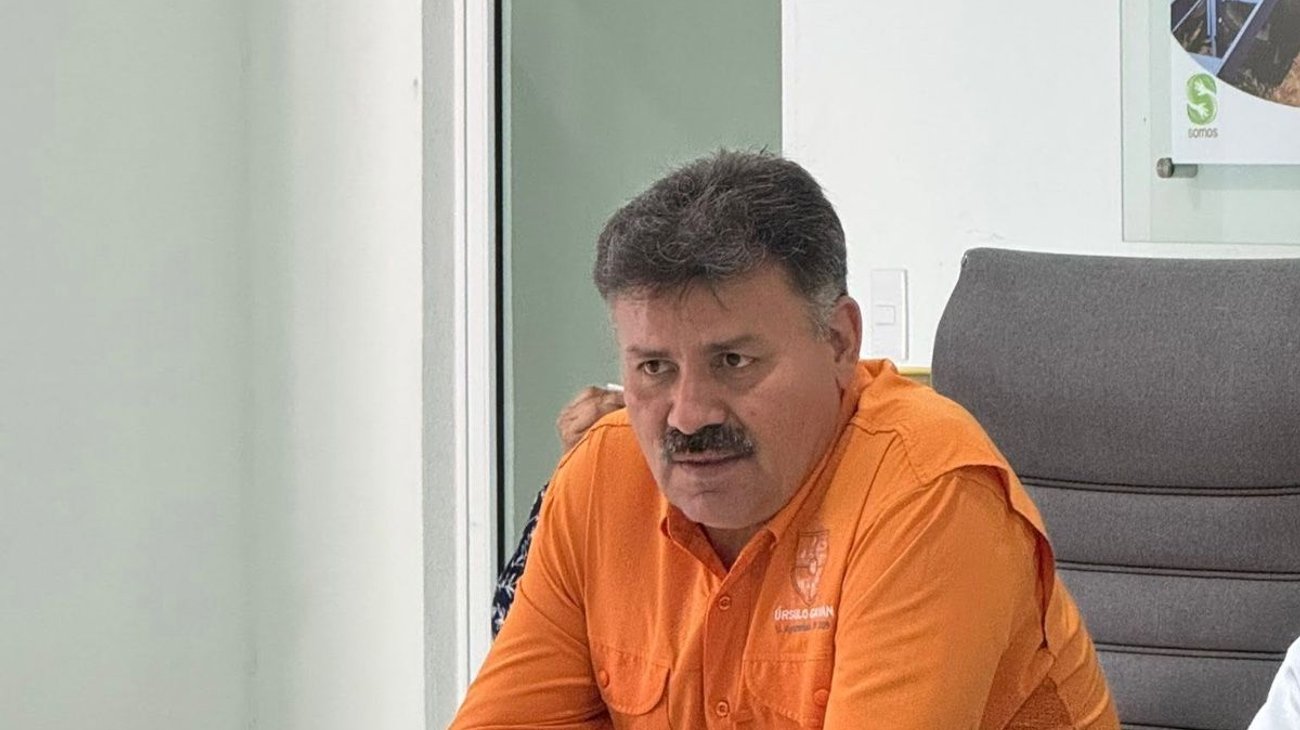 Veracruz quita fuero a alcalde señalado por desaparición