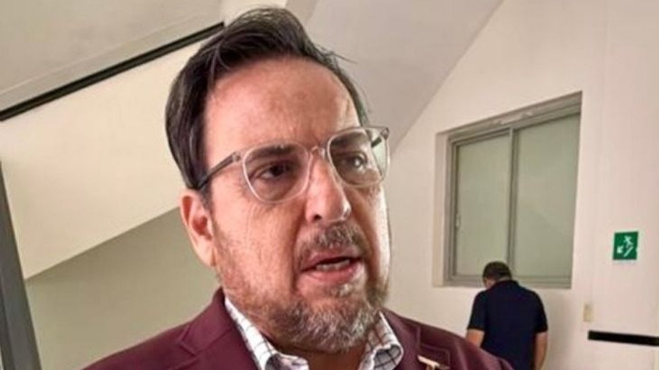 Continúan foros para prohibir el uso de celulares en escuelas