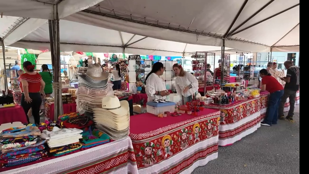 Familias celebran el Grito de Independencia en Reynosa