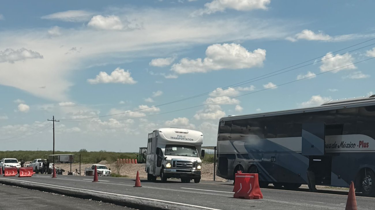 Detienen a mujer con posible droga en la Monterrey-Reynosa