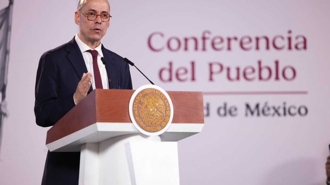 Impulsa ley de pagos sin efectivo y formalización