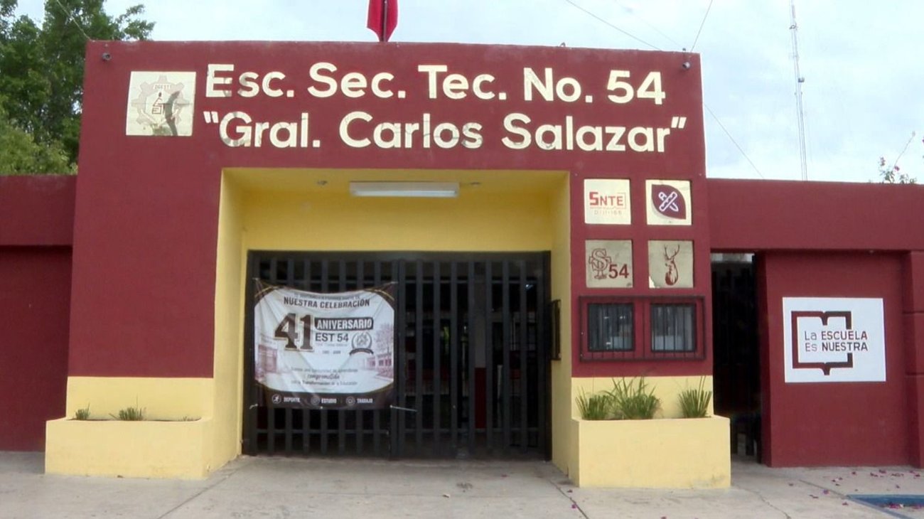 Acuerdan regular uso de celulares en secundaria de Tamaulipas