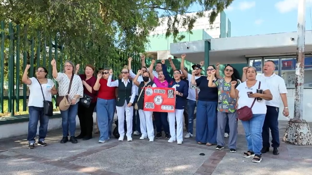 Personal del IMSS protesta en Reynosa por falta de insumos