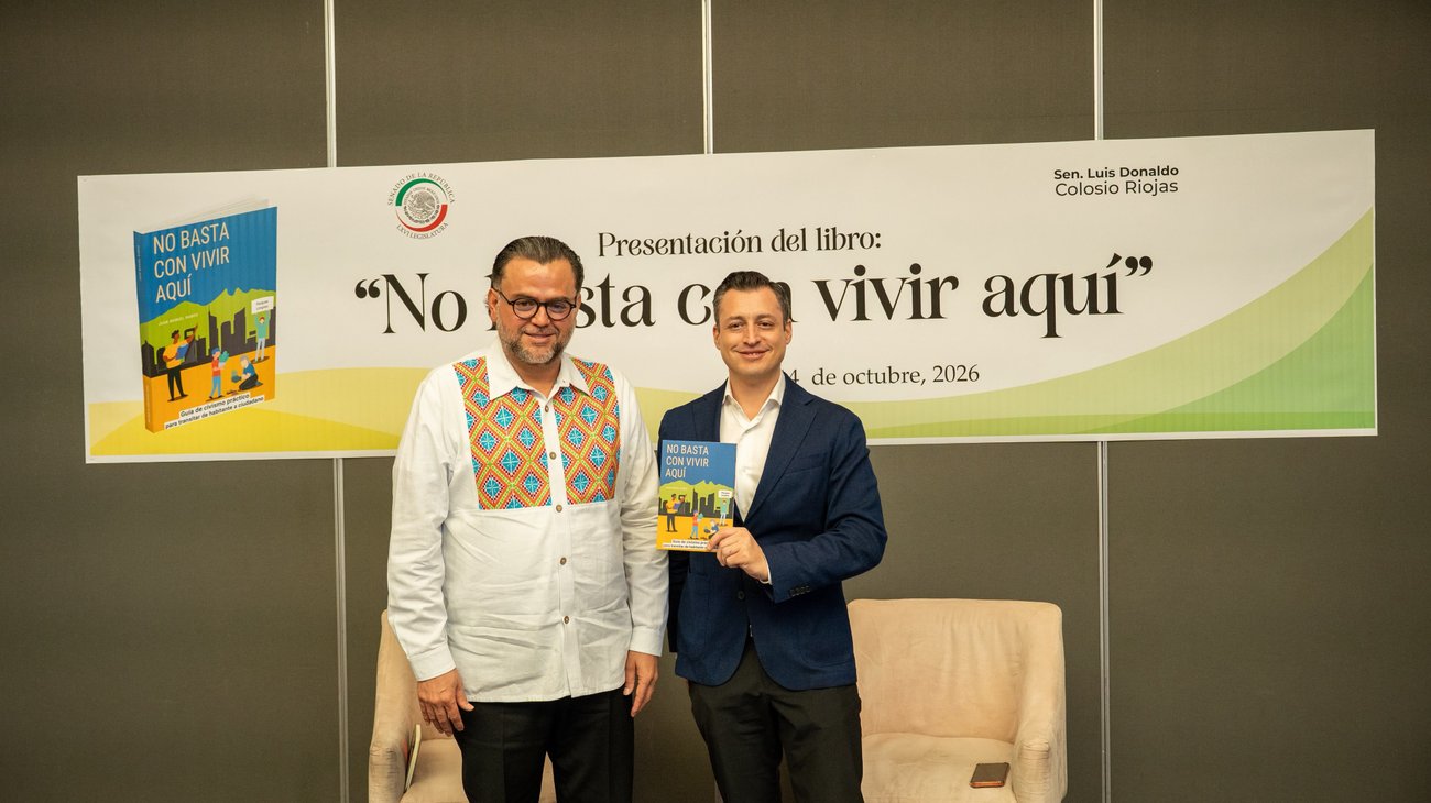 Lleva Centro Cívitas guía ciudadana al Senado de la República