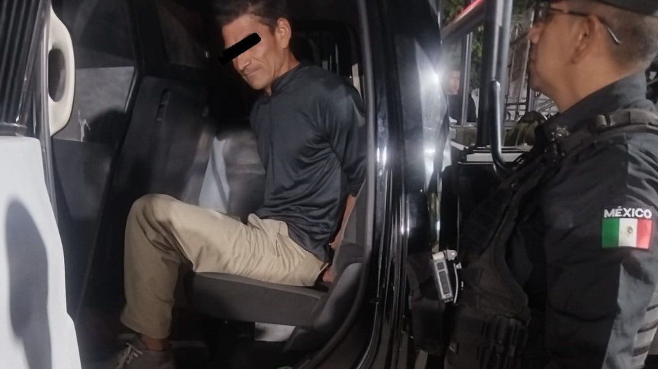 Detienen a hondureño con arma y presunta droga en Monterrey