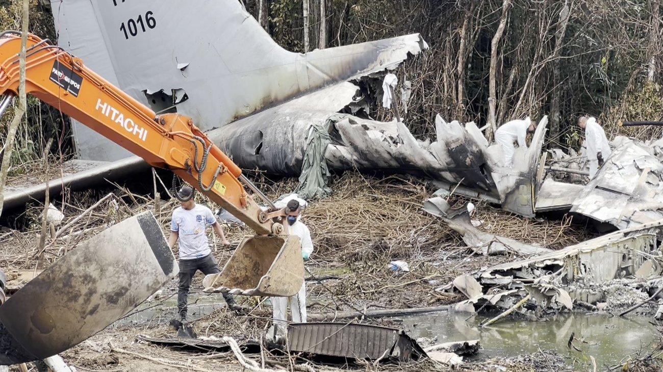 a7ee2e8c60dd70208b0f32b05fc86236ec39a842_8815b30320