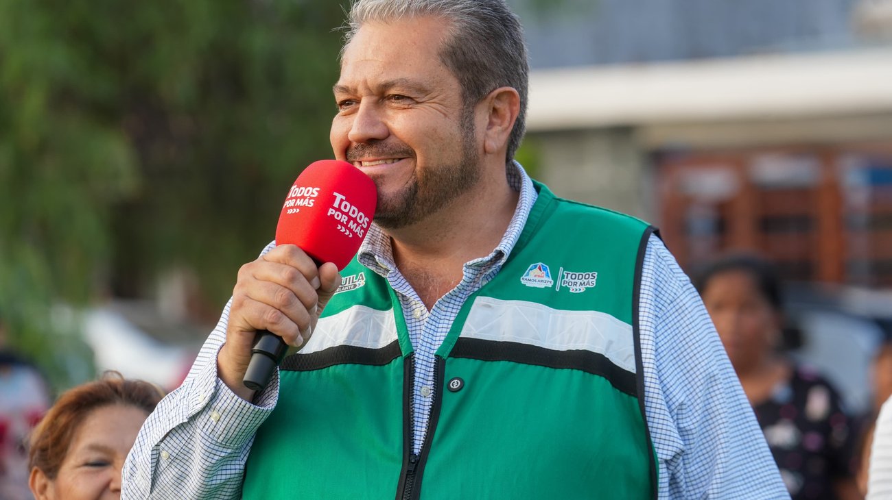 Renuevan plazas y espacios deportivos en colonias de Ramos Arizpe