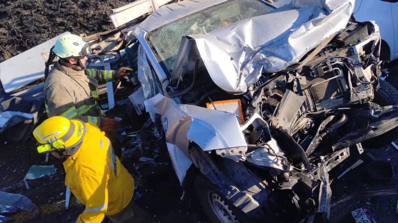 Deja ocho heridos accidente vehicular en carretera Morelia