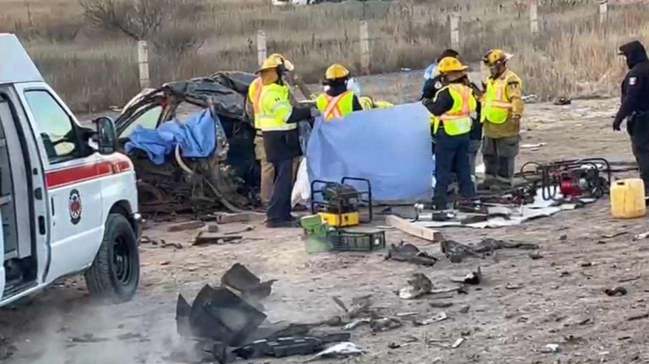 Accidente deja dos víctimas mortales y un lesionado en Saltillo