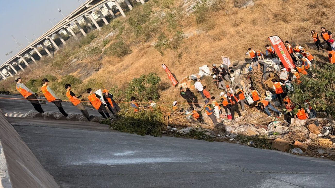 Suman 70 toneladas de residuos en limpieza de río Santa Catarina