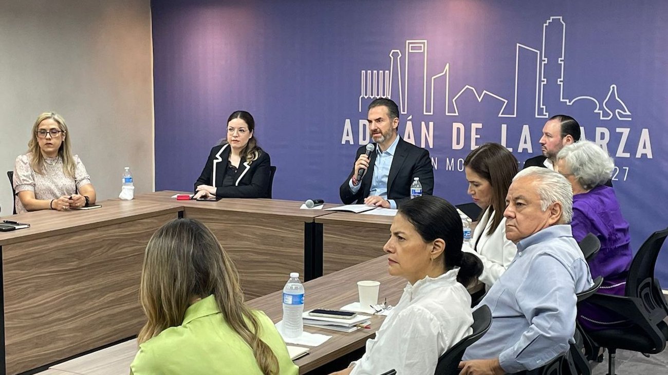 Inicia Adrián mesas de diálogo por transición de Monterrey